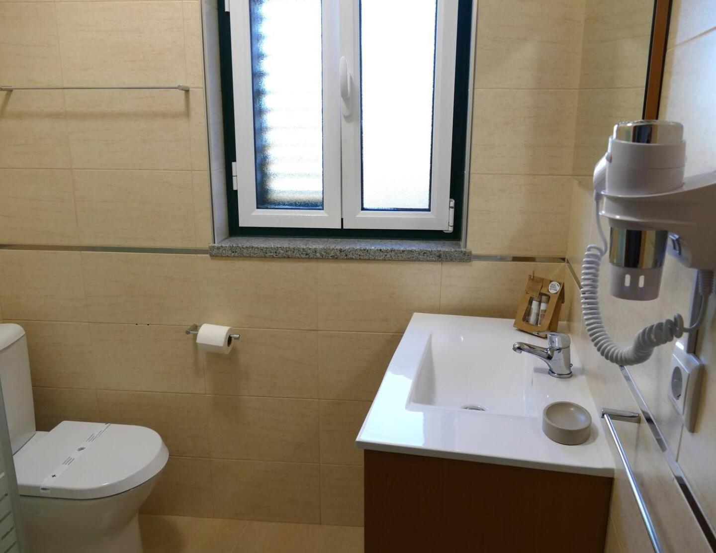 Fundão Casa E Piscina Privadaヴィラ エクステリア 写真